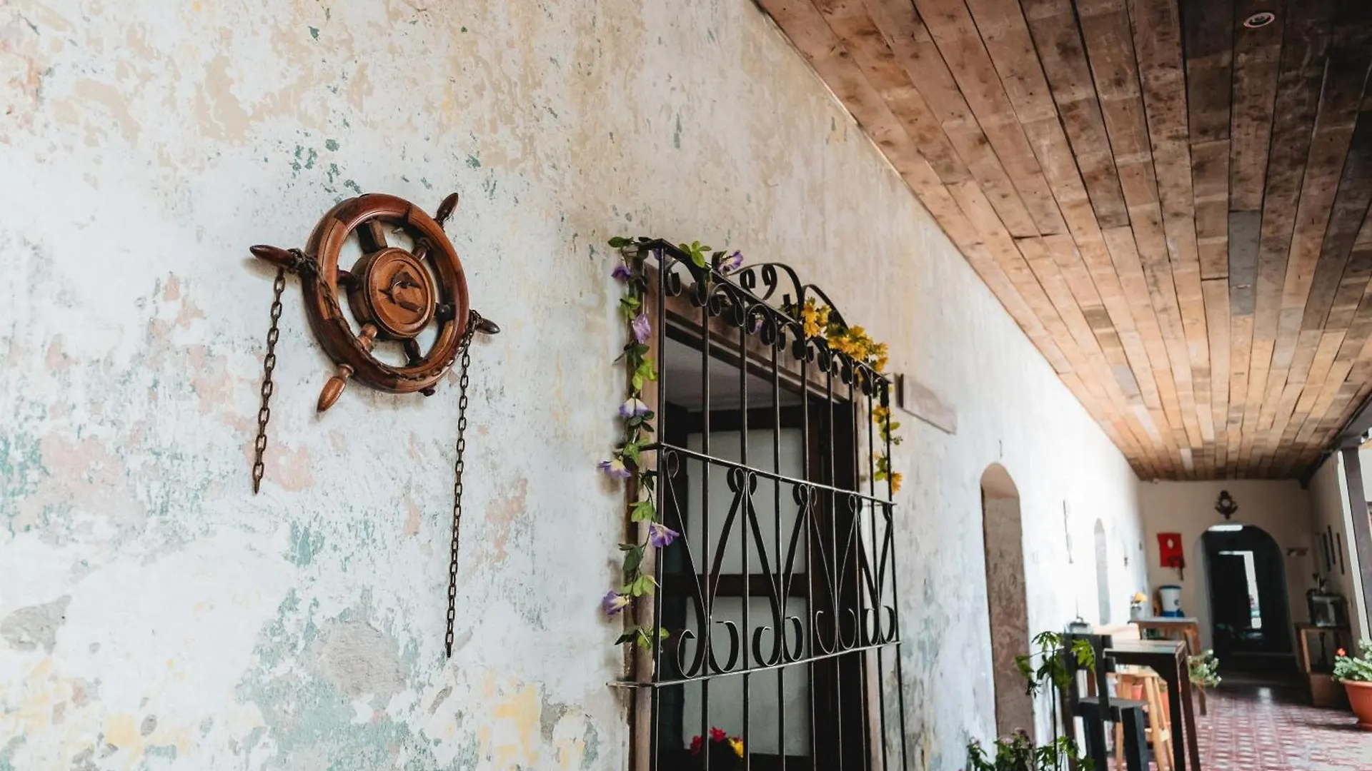 Amura Hostel - Antigua Guatemala